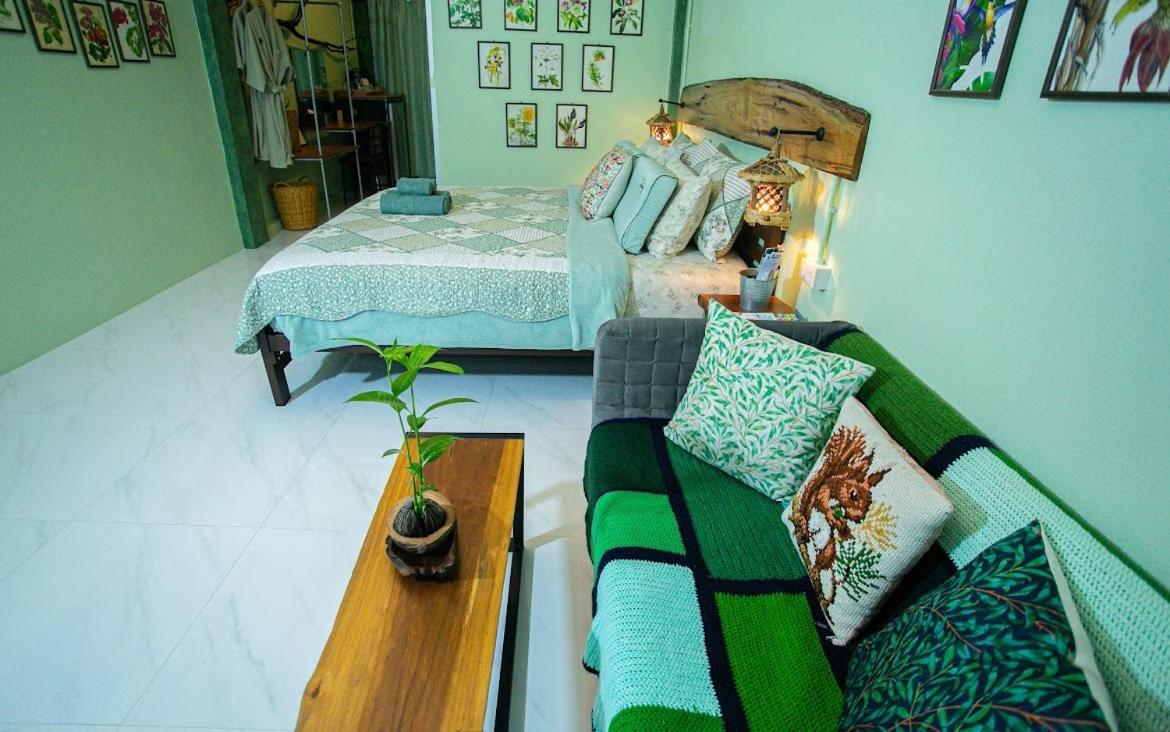 Lodge Phang Nga Boutique Exteriör bild