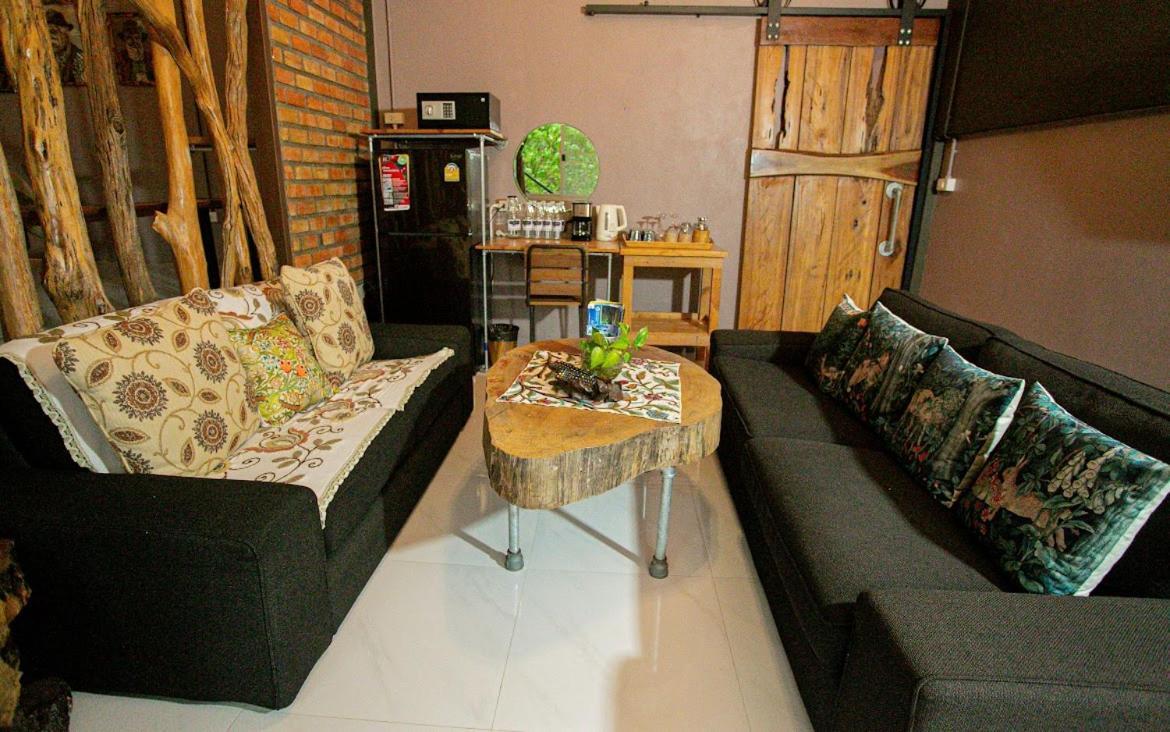 Lodge Phang Nga Boutique Exteriör bild